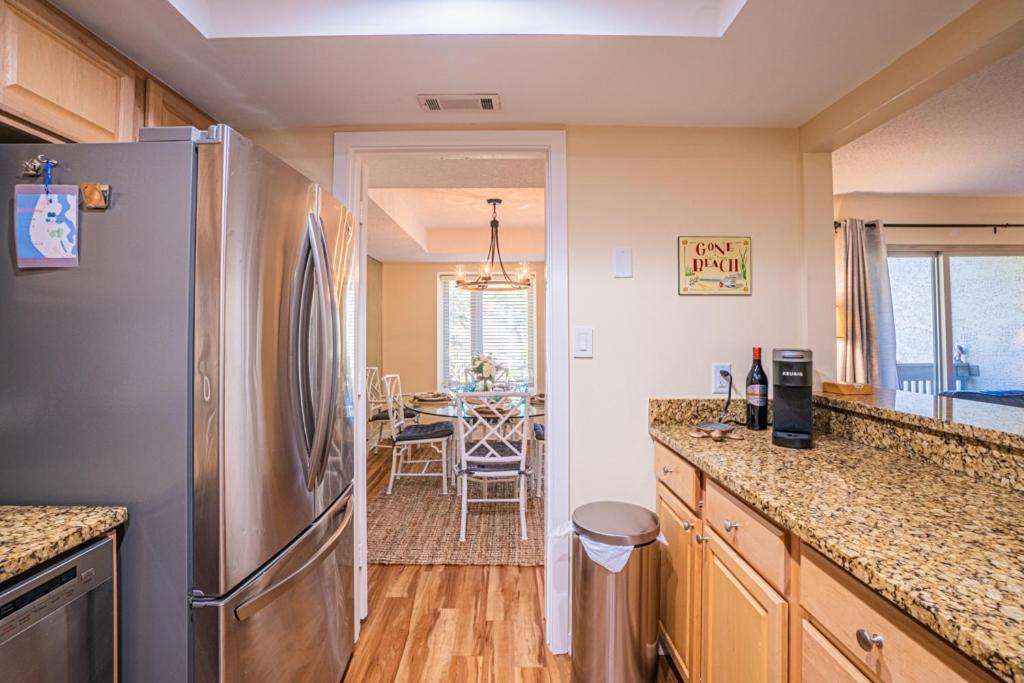 1686 Bluff Villas Renovated Sleeps 8 Walk To Salty Dog Sea Pines Hilton Head Island Exterior foto